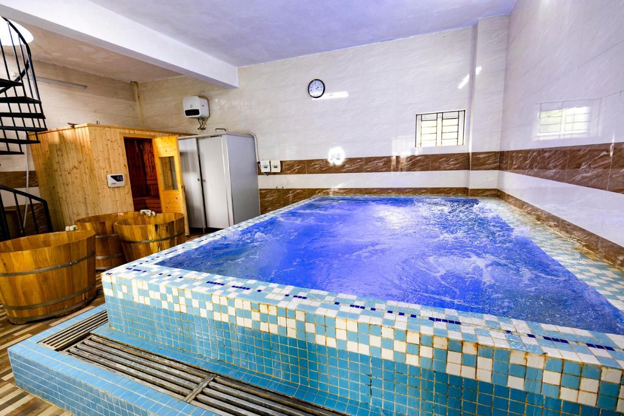 Hoa Vien Hotel - Suoi Khoang Kim Boi Hòa Bình Buitenkant foto